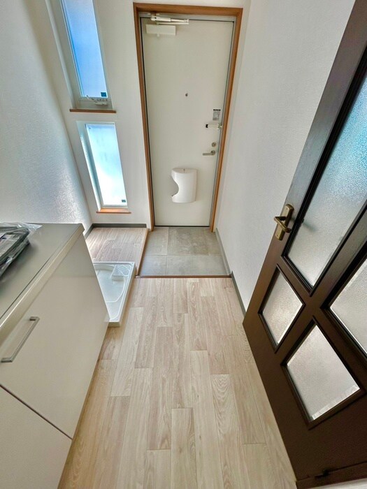 物件内観写真15　(廊下)