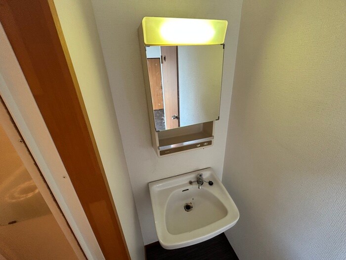 物件内観写真13　(洗面)