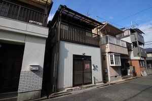 RH天美我堂A外観写真