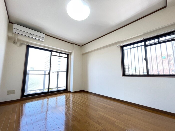 物件内観写真7　(居室)