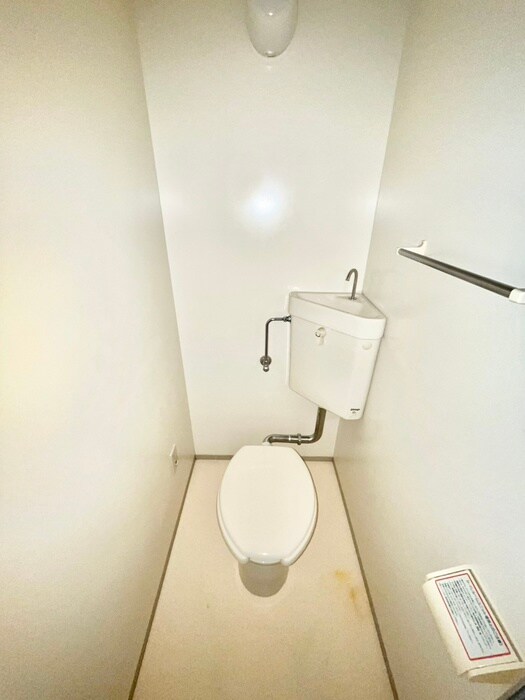 物件内観写真12　(トイレ)