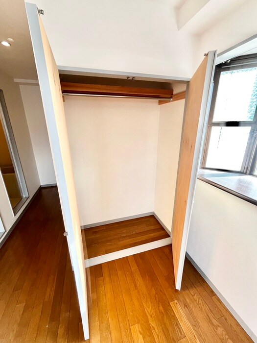 物件内観写真13　(収納)