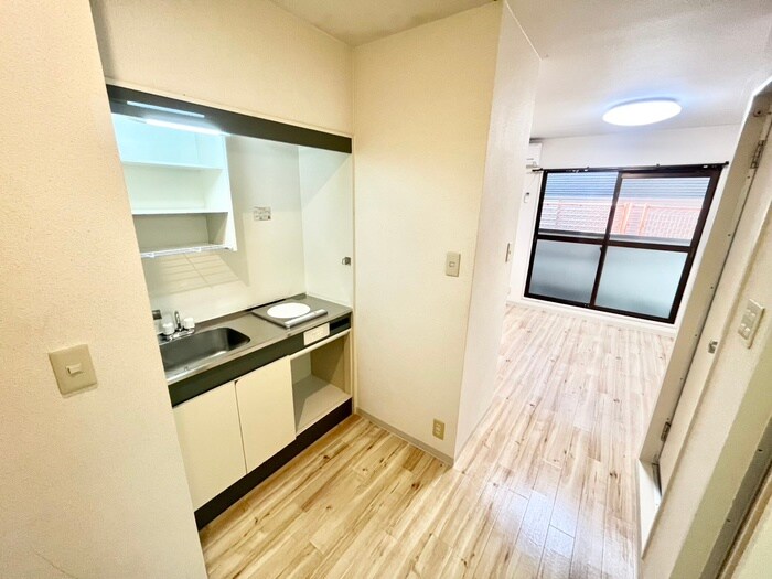 物件内観写真15　(廊下)