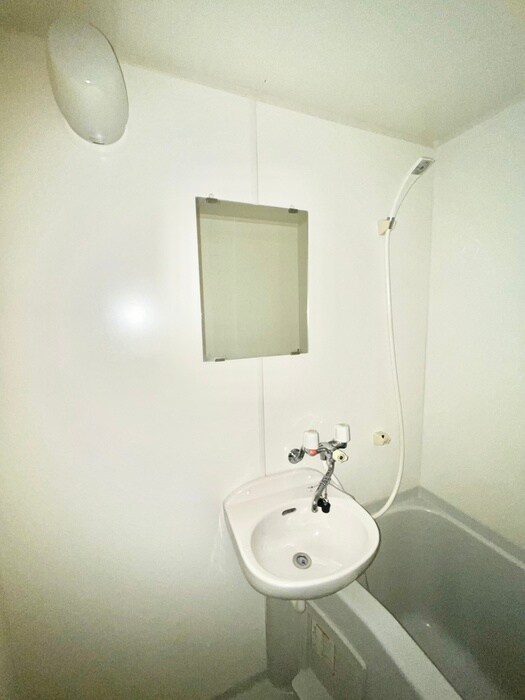 物件内観写真17　(洗面)