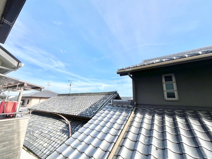 物件内観写真17　(室内からの展望)