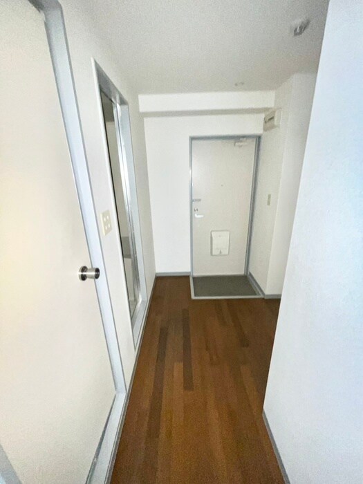 物件内観写真19　(廊下)