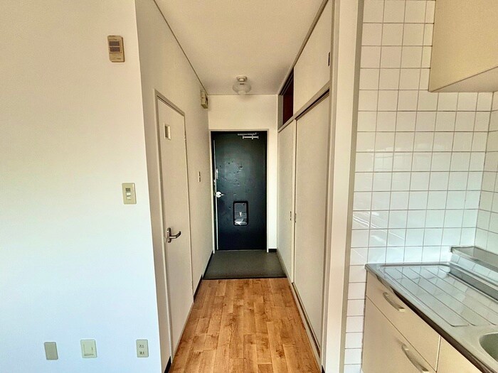 物件内観写真8　(洗濯機置場)