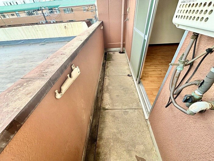 物件内観写真20　(洗濯機置場)