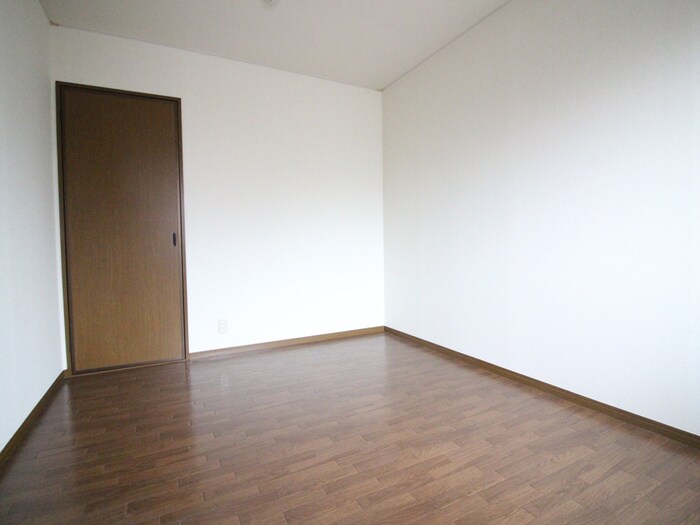 物件内観写真13　(居室)