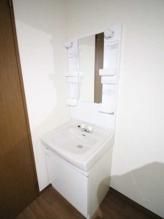 物件内観写真17　(洗面)