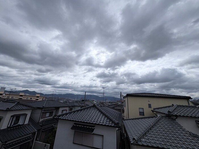 物件内観写真15　(室内からの展望)