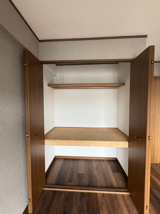 物件内観写真18　(収納)