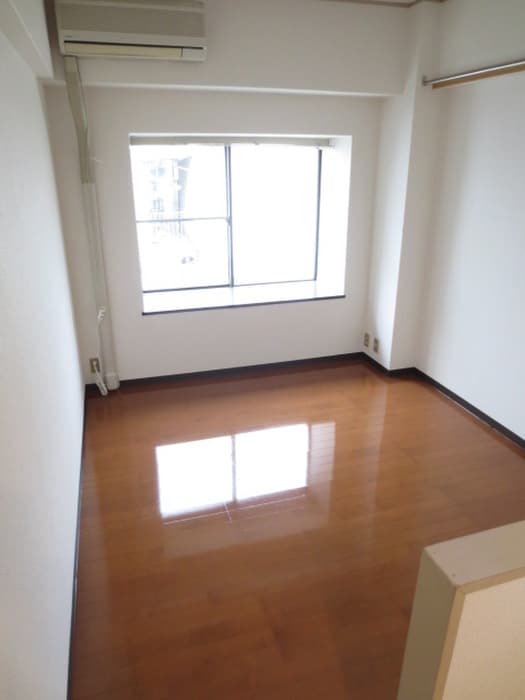 物件内観写真5　(居室)