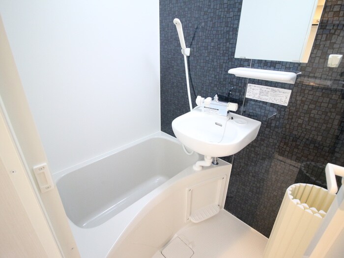 物件内観写真10　(バス／シャワールーム等)