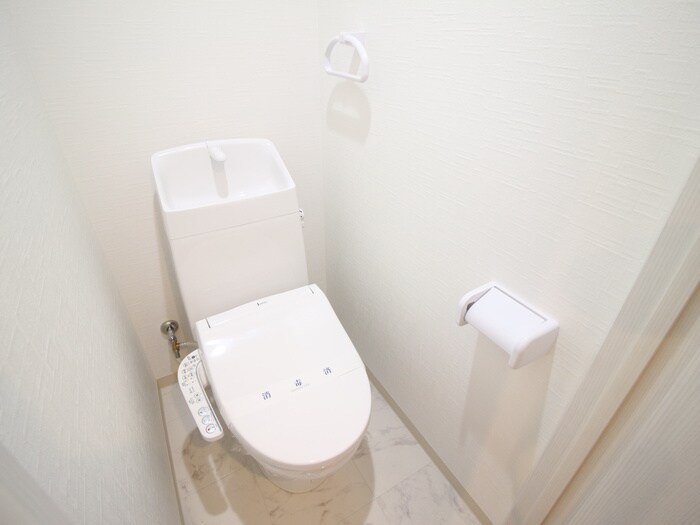 物件内観写真11　(トイレ)