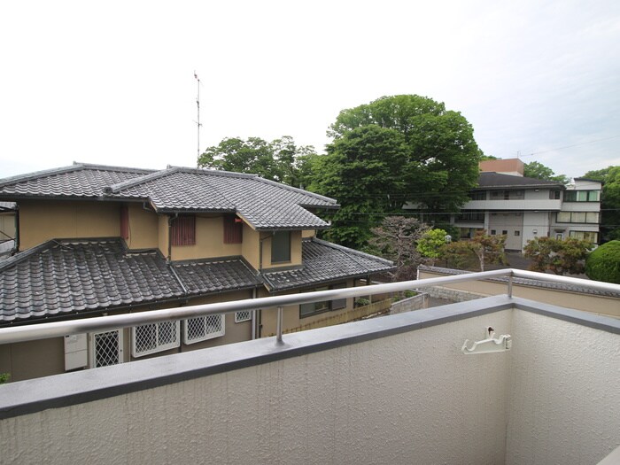 物件内観写真14　(室内からの展望)