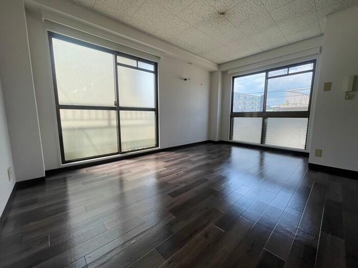 物件内観写真5　(居室)