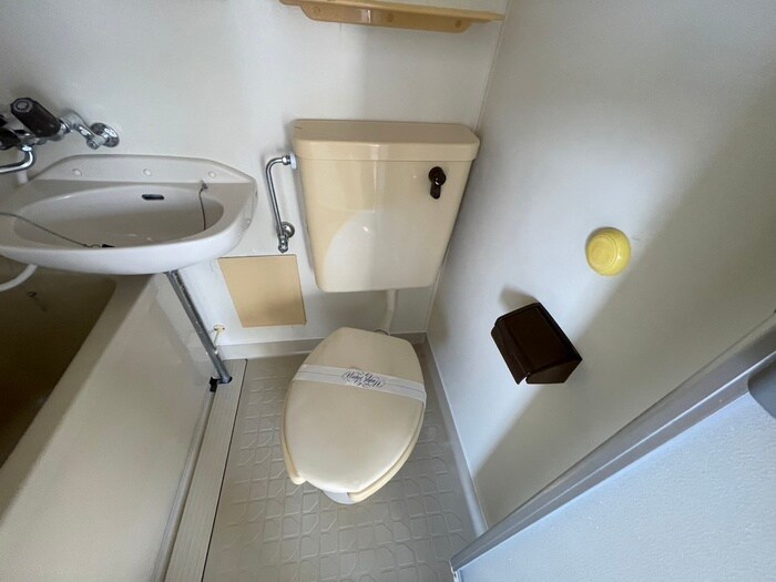 物件内観写真11　(トイレ)