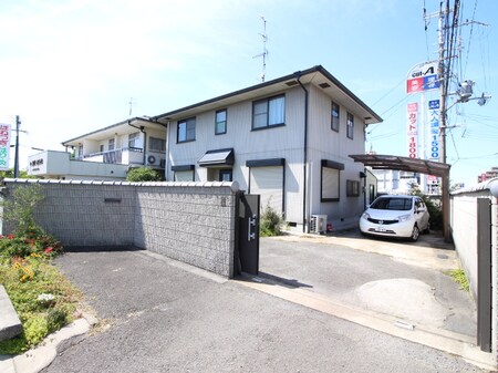 平川茶屋裏貸家外観写真