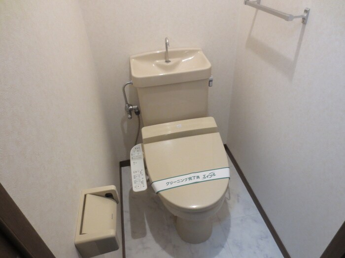 物件内観写真16　(トイレ)