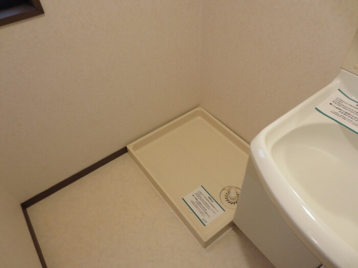 物件内観写真19　(洗濯機置場)