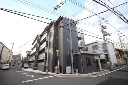 プレ・ディオス京大前外観写真