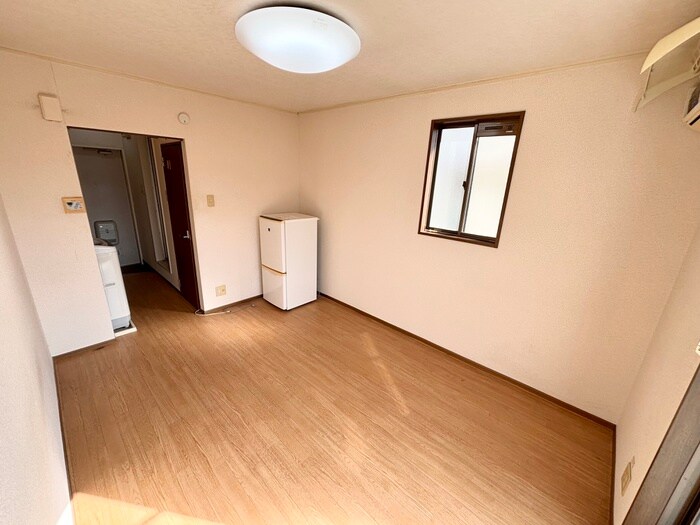 物件内観写真21　(居室)