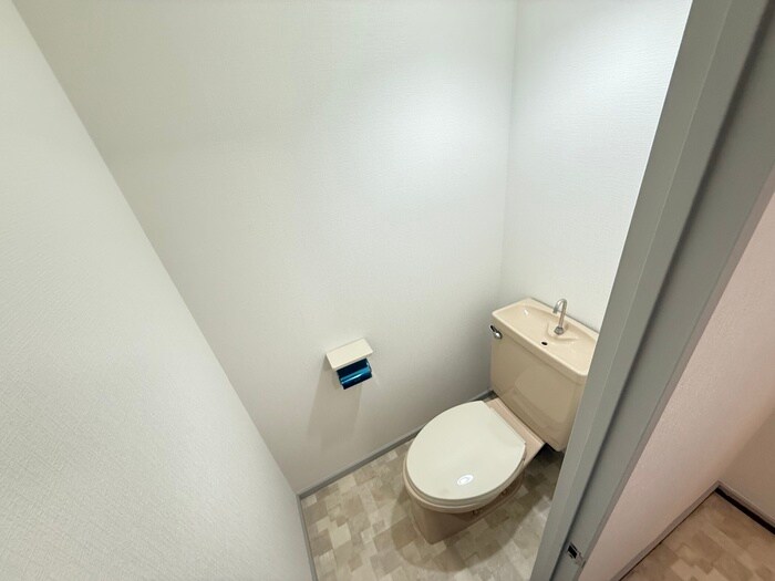 物件内観写真7　(トイレ)