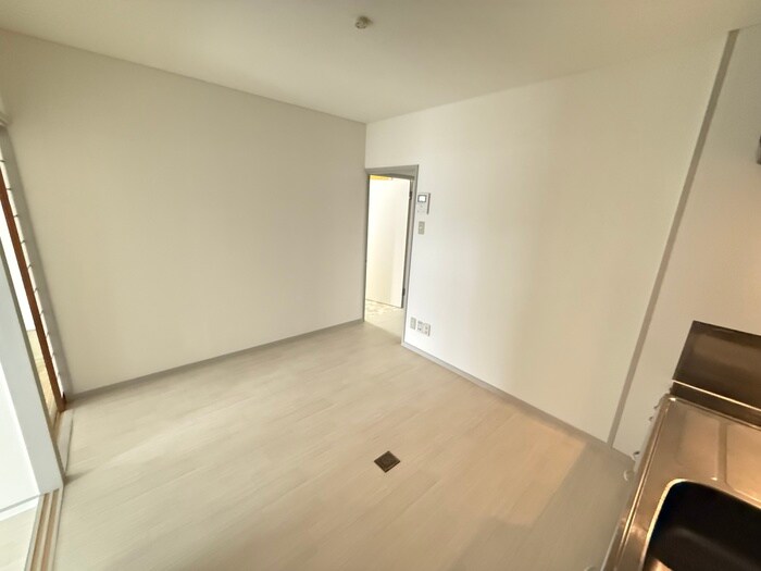 物件内観写真11　(居室)