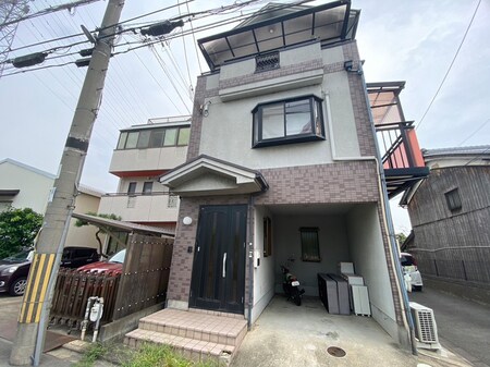下鳥羽南三町貸家外観写真