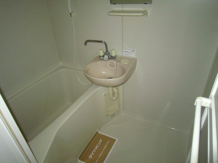 物件内観写真9　(バス／シャワールーム等)