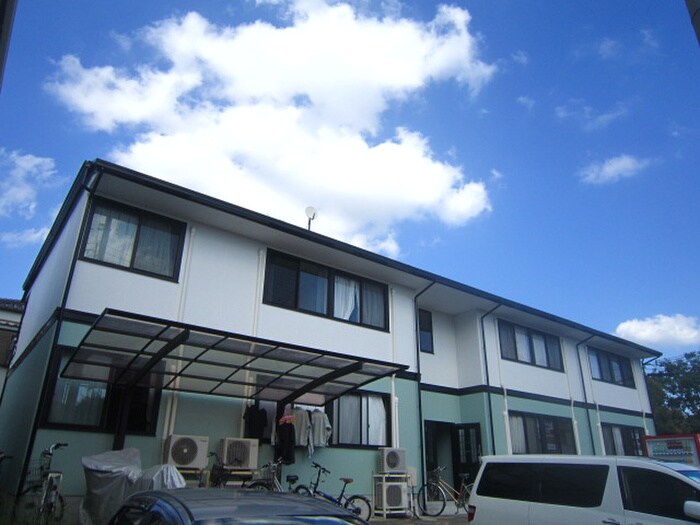 物件外観写真5　(駐輪場)