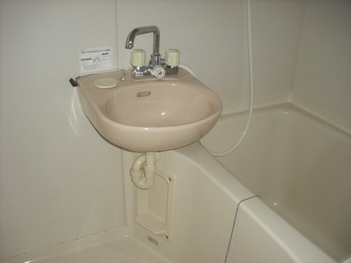 物件内観写真11　(洗面)