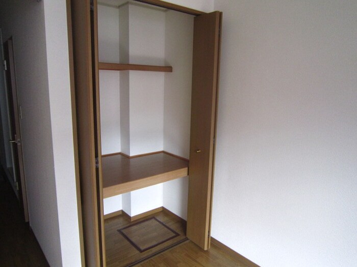 物件内観写真13　(収納)