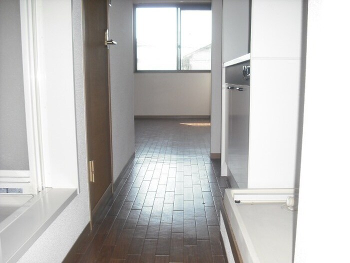 物件内観写真17　(洗濯機置場)