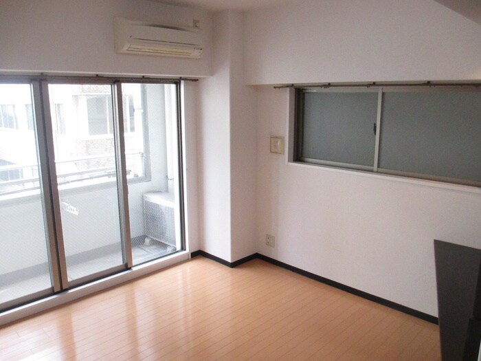 物件内観写真14　(居室)