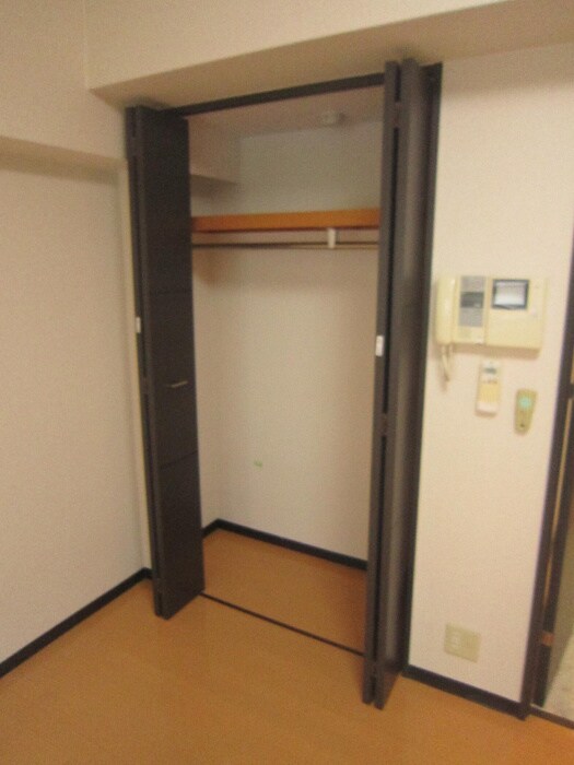 物件内観写真14　(収納)