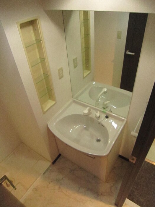 物件内観写真17　(洗面)