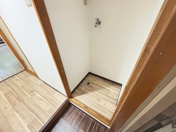 物件内観写真20　(洗濯機置場)