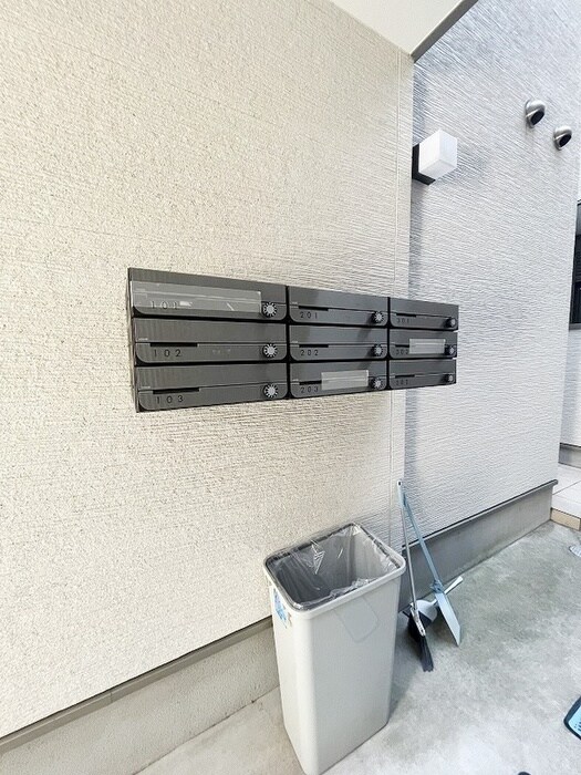 物件外観写真4　(建物設備)