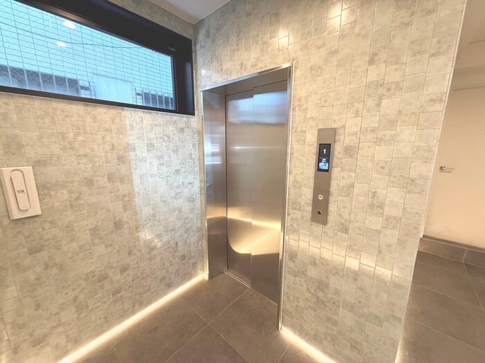 物件外観写真3　(建物設備)