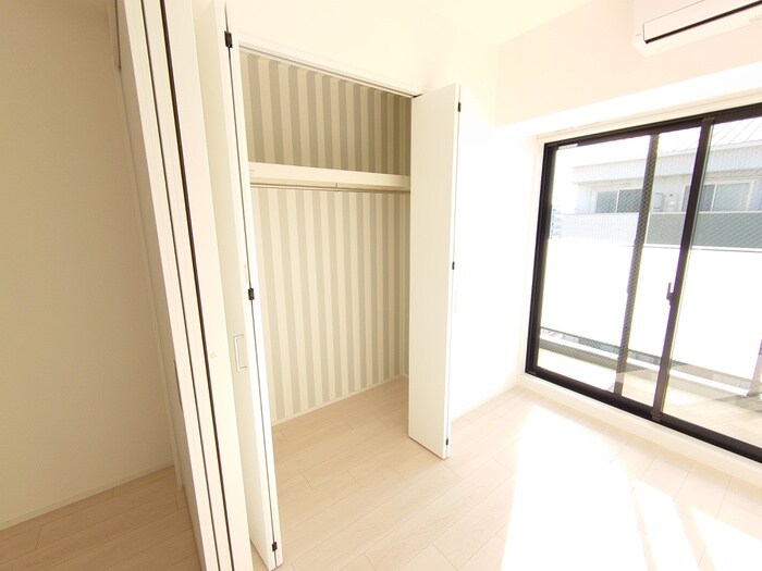 物件内観写真15　(収納)