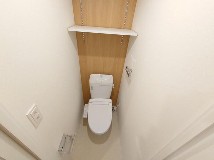 物件内観写真15　(トイレ)