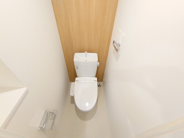 物件内観写真16　(トイレ)