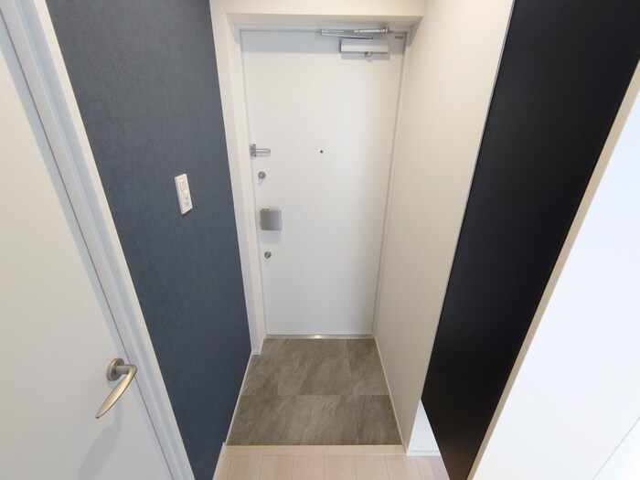 物件内観写真19　(玄関)