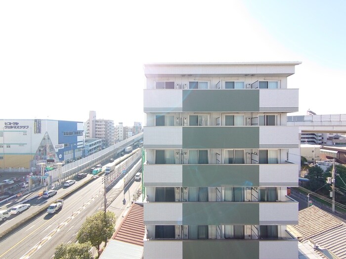 物件内観写真22　(室内からの展望)