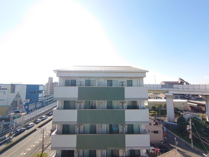 物件内観写真22　(室内からの展望)