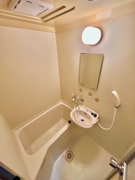 物件内観写真9　(バス／シャワールーム等)