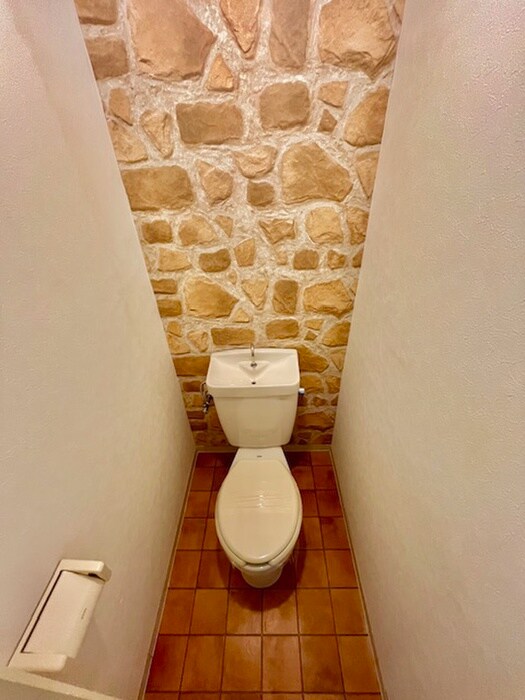 物件内観写真11　(トイレ)