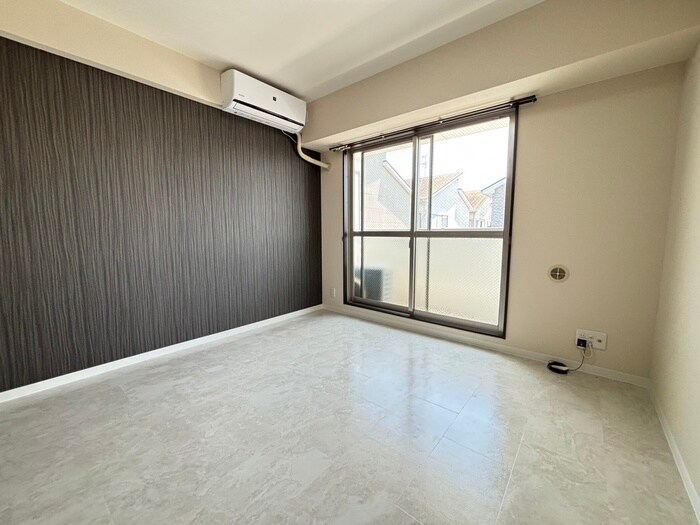 物件内観写真9　(居室)